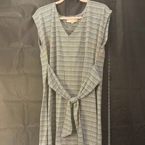Front tie dress
